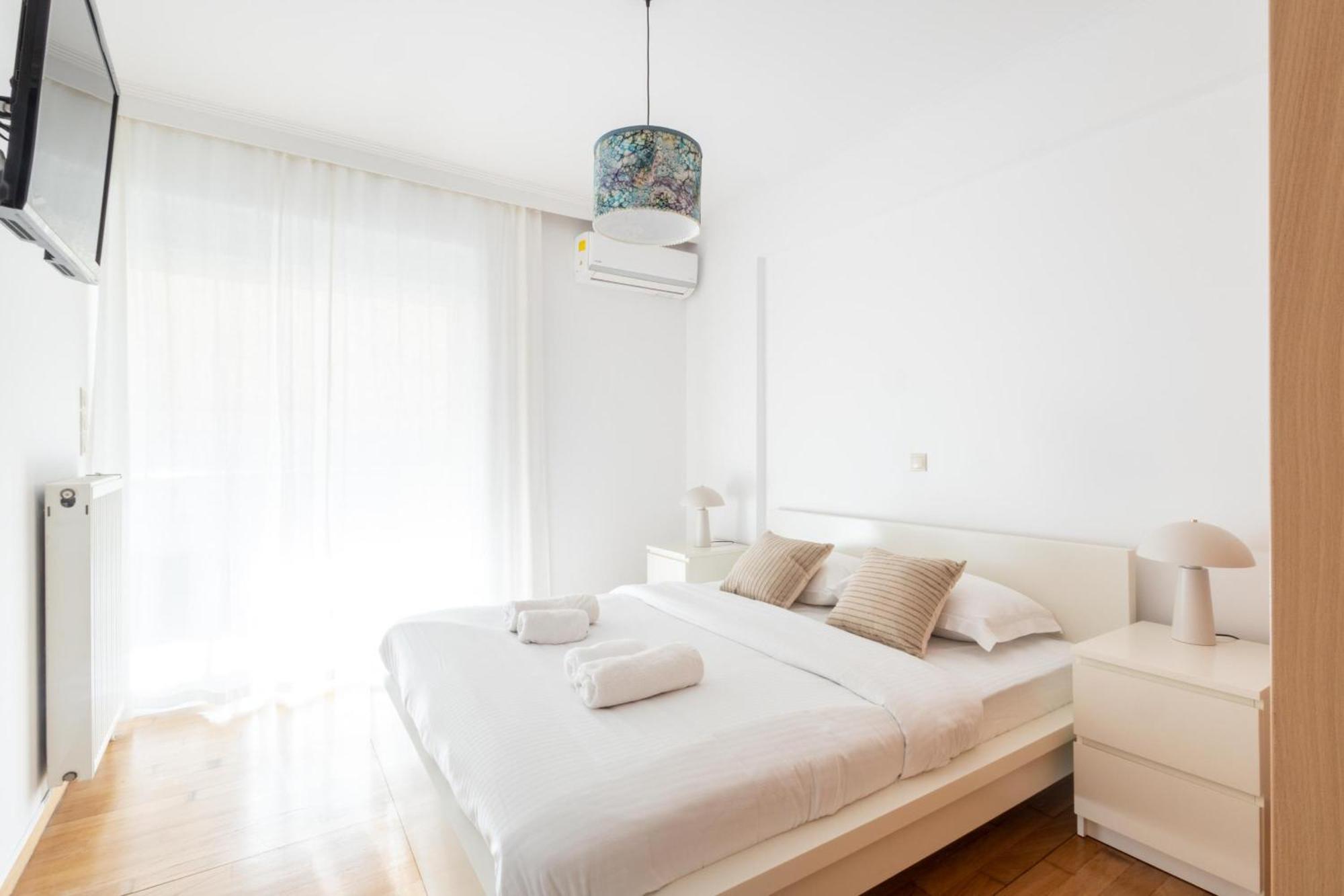 Luxury And Spacious Apt For 6 Guests Atena Exterior foto